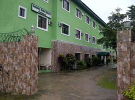 Country Home Resorts，位于Ikot Ansa的酒店
