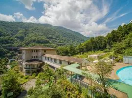哈空恩诺莫瑞欧卡达酒店