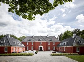 斯凯里尔之家西纳图尔会议中心酒店，位于Skarrild的酒店