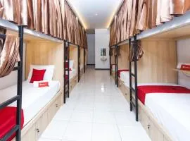 RedDoorz Hostel @ Malang City Center 2