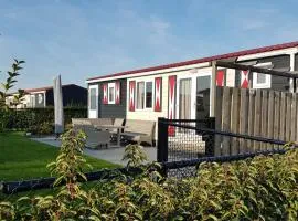 Chalet Veere - eingezäunter Garten, hundefreundlich & ruhig in Zeeland