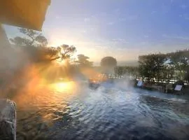 六峰馆