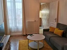 Studio bien placé pour visiter Paris