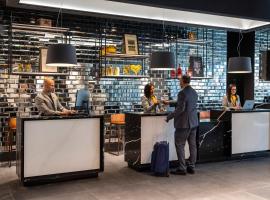 Ola Santiago Providencia, Tapestry Collection by Hilton，位于圣地亚哥的酒店