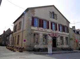 L'Alzire - Logis Auberge Culturelle，位于Jarnages的酒店