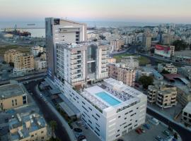 Radisson Blu Hotel, Larnaca，位于拉纳卡提奥费罗公园附近的酒店