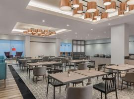 Park Inn By Radisson Iloilo，位于伊洛伊洛的酒店