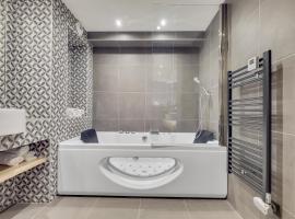 Hôtel Lucien & Marinette，位于巴黎的酒店