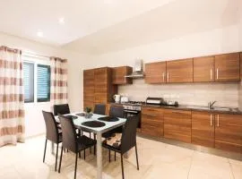 Valletta Triton Apartment