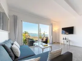 Puerto Banus Frontline Apartment with Amazing Sea Views