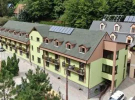 埃瓦霍斯基酒店