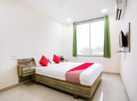 Capital O 63015 Hotel Lake View，位于Pali的酒店