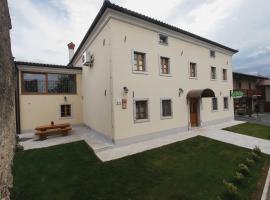 Apartments Janks，位于Vremski Britof的酒店