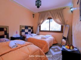 Gite Ghazal - Atlas Mountains Hotel，位于伊姆利尔的酒店