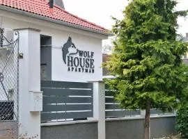 Wolf House Apartman