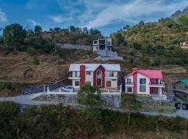 StayVista at Lake Trails with Lawn, Balcony & Lake View