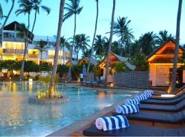 Blue Whale Resort & Kite Surfing