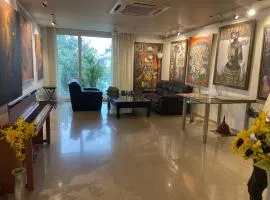 Art house Vasant Vihar New Delhi