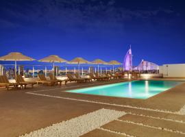 Lemon Tree Hotel, Jumeirah Dubai，位于迪拜海岸海滩的酒店