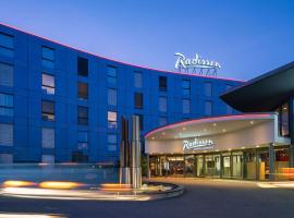 Radisson Hotel Zurich Airport，位于吕姆朗克洛滕机场 - ZRH附近的酒店