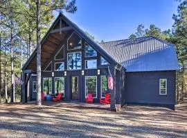 Stylish Broken Bow Cabin with Hot Tub and Fire Pit!