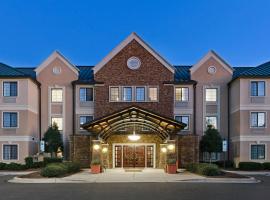 Staybridge Suites - Charlotte Ballantyne by IHG，位于夏洛特的酒店