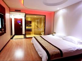 格盟金华东阳市汽车东站东永路酒店，位于东阳的酒店