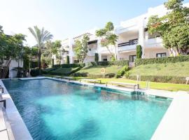 Garden Apartment in Finca Cortesin, Altos de Cortesin，位于卡萨雷斯的家庭/亲子酒店