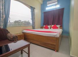 OYO 65151 Doars Dhaba And Restaurants，位于Jaigaon的酒店
