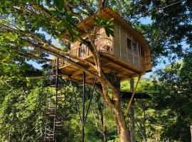 Casa del Árbol Colombia，位于托比亚的酒店