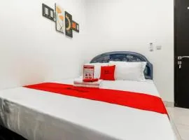 RedDoorz Plus near Trisakti University