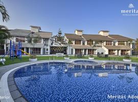 Meritas Adore Resort，位于罗纳瓦拉的度假村