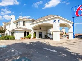 Motel 6 Dallas – Irving DFW Airport South