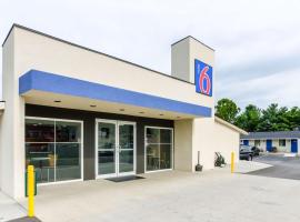 Motel 6-Troutville, VA，位于托特维尔的酒店