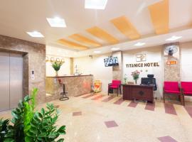 Titanic 2 Hotel，位于河内的酒店