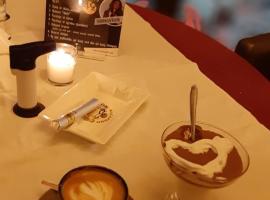 Nolis Konak Hotel，位于Popova Shapka的酒店