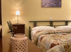 VILLA PASTORE Salerno，位于Pellezzano的酒店