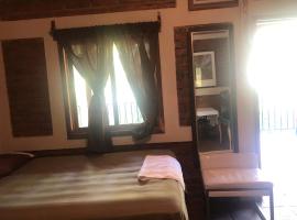 Green Canyon Hotel Restante，位于圣安娜的酒店