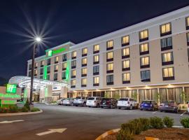 Holiday Inn Knoxville N - Merchant Drive by IHG，位于诺克斯维尔的酒店