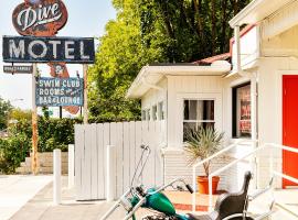 The Dive Motel and Swim Club，位于纳什维尔East Nashville的酒店