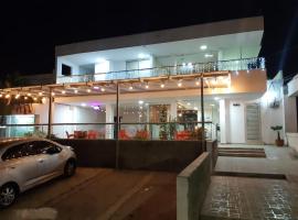Hotel Prado 53，位于巴兰基亚Romantic Museum of Barranquilla附近的酒店