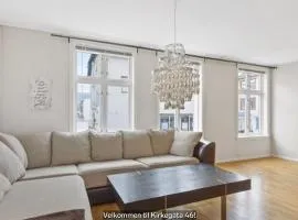 Central apartment in walking distance from the city.