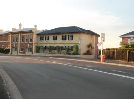 Coach House Launceston，位于朗塞斯顿的酒店