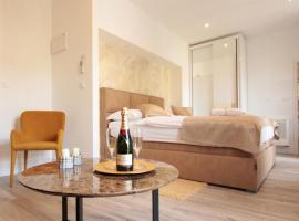 Rental Suites，位于奥德纳尔德的酒店