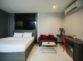 Grand Park Resort，位于Ban Chorakhe Bua的酒店