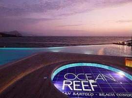 Departamento de playa - Condominio OCEAN REEF - SAN BARTOLO，位于圣巴托洛的公寓