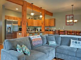 Bozeman Getaway with Mountain Views, Near Downtown，位于博兹曼的公寓