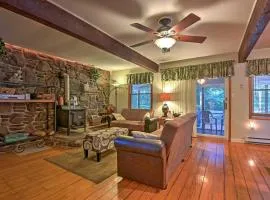 1 Mi to Lake Wallenpaupack Pocono Mountain Home!