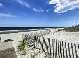 Cozy Mantoloking Home in Private Beach Association