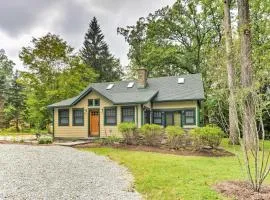 Sugar Berry-Remodeled Laughlintown Craftsman Home!